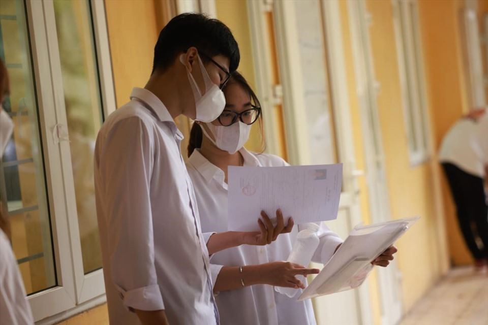 Lễ bế giảng và trao bằng tốt nghiệp đối với sinh viên năm 2024 copy 014896